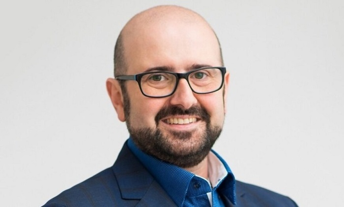 02-kristiqn-postadjiqn-v-kapital-678x410-crop-478b24840a_700x700_fit_478b24840a