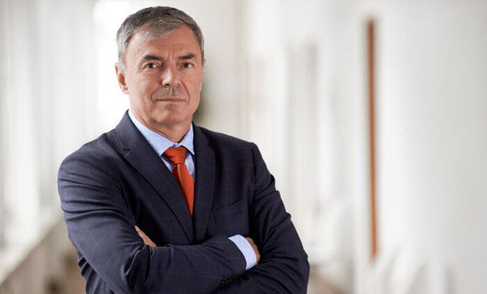 08-sergei-ignatov-nbu_700x700_fit_478b24840a