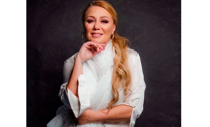 015-anna-pampulova-bnr_700x700_fit_478b24840a