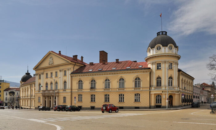 ban-wikipedia-redacted-678x410-crop-478b24840a_700x700_fit_478b24840a