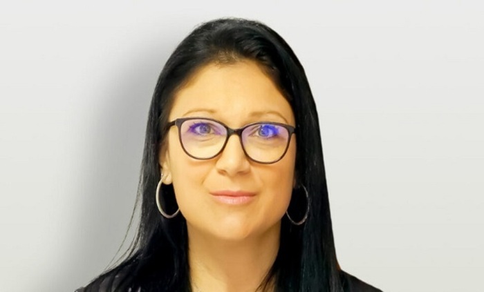 010-polina-mihova-digitalk-bg_700x700_fit_478b24840a