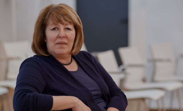 06-diana-iankova-nbu_700x700_fit_478b24840a