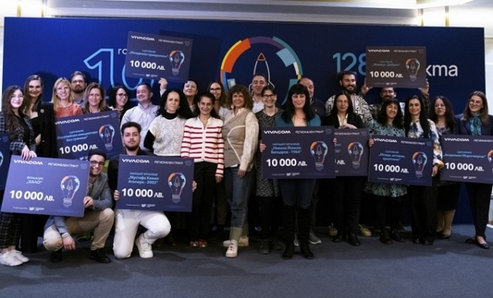 kak-studenti-pomagat-09-05_700x700_fit_478b24840a