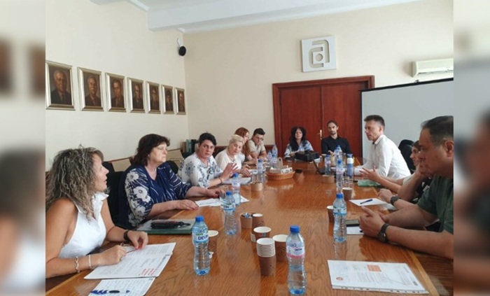 036-bta_700x700_fit_478b24840a