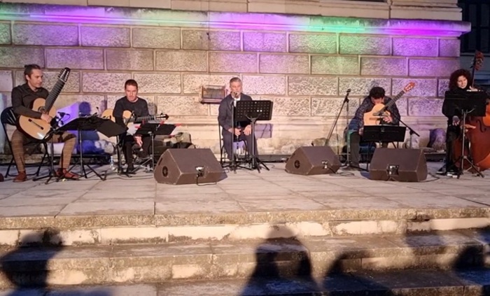 009-bta_700x700_fit_478b24840a