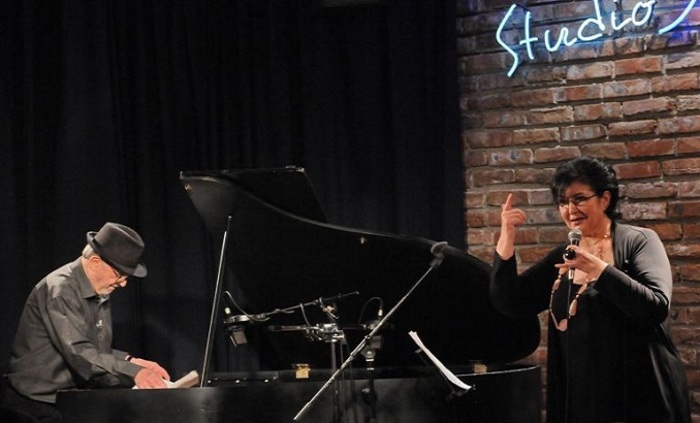 02-milcho-leviev-viki-almazidy-impressio_700x700_fit_478b24840a