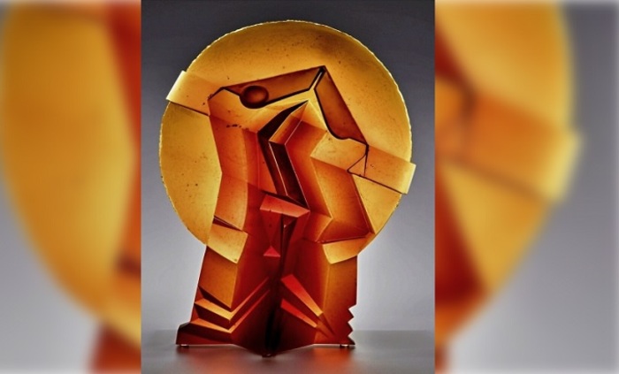 002-bta_700x700_fit_478b24840a