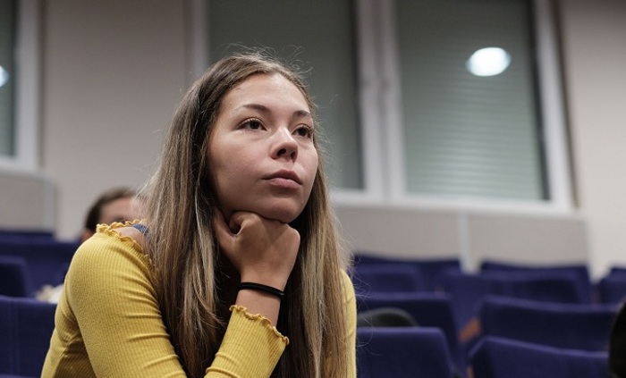 alexa-trayanova-fb-aleksa-traqnova_700x700_fit_478b24840a