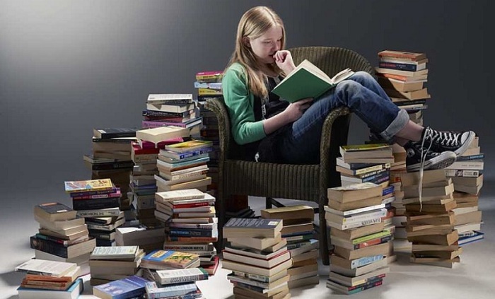 012-frognews-bg_700x700_fit_478b24840a