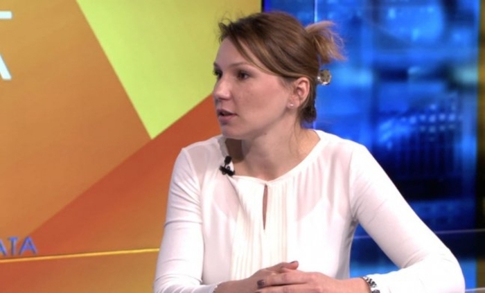 010-mariya-tumbeva-bloomberg-tv_700x700_fit_478b24840a