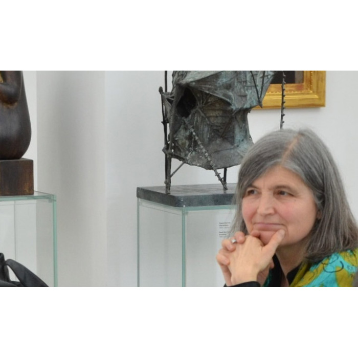 010-nivelina-popova-nbu_700x700_fit_478b24840a