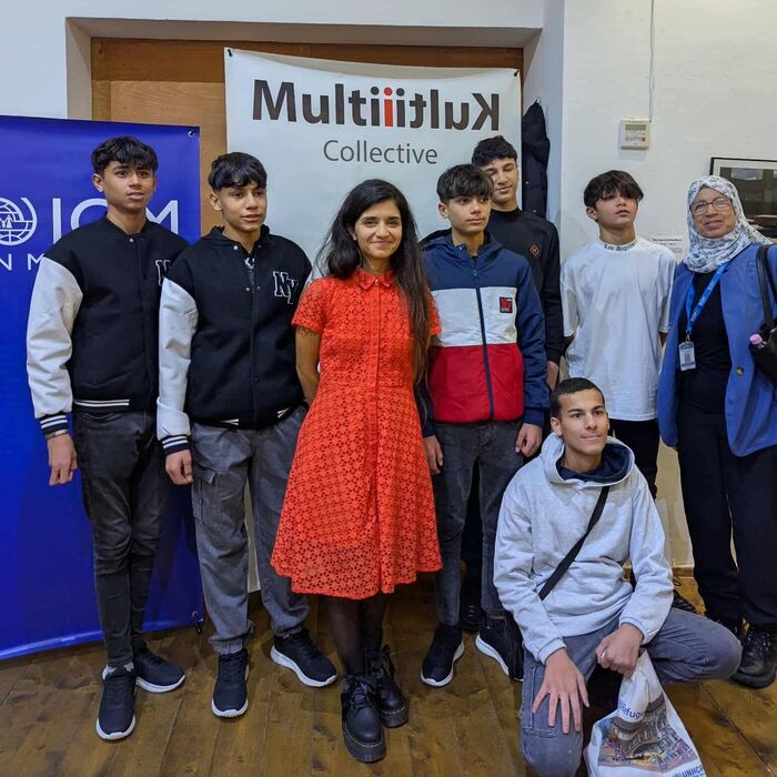 011-ngobg-info_700x700_pad_478b24840a