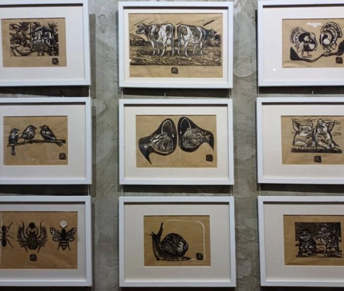 014-tribune-bg_700x700_fit_478b24840a