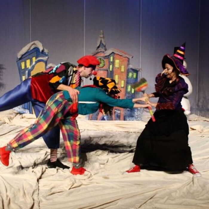 koledni-nebivalici-razgradnews-net_700x700_fit_478b24840a