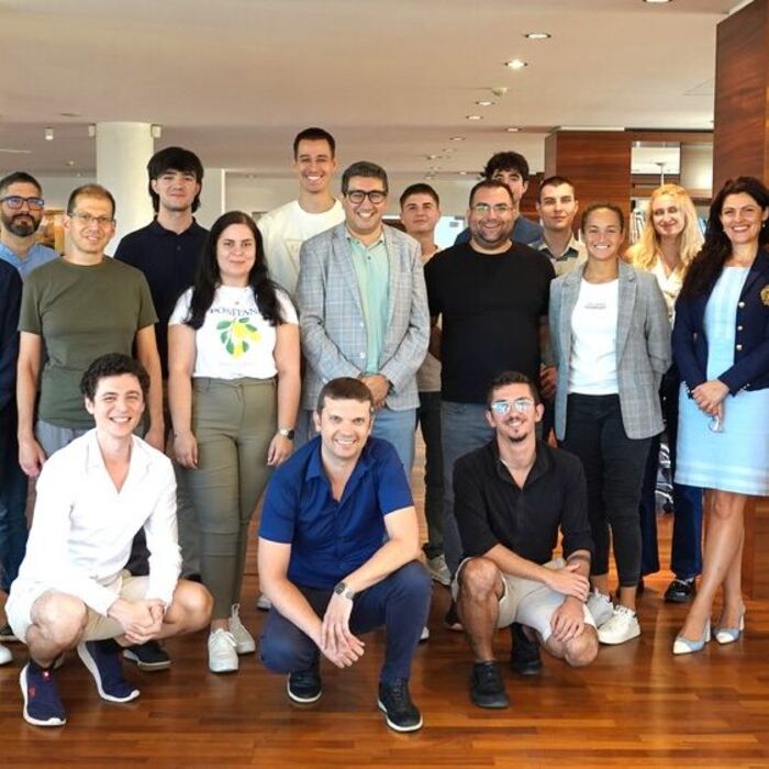 034-bta_700x700_fit_478b24840a