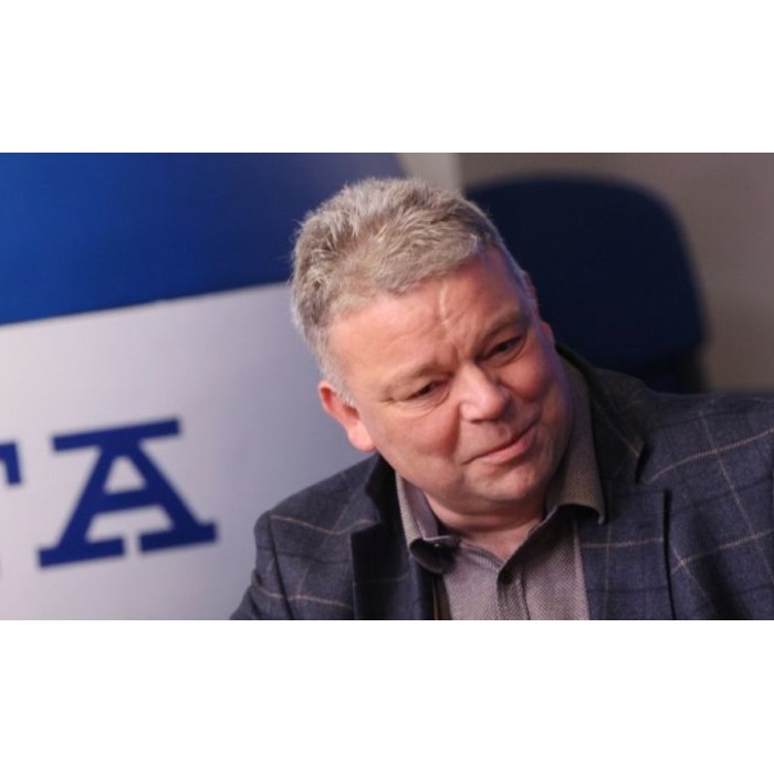 dimityr-vacov-bta_700x700_pad_478b24840a