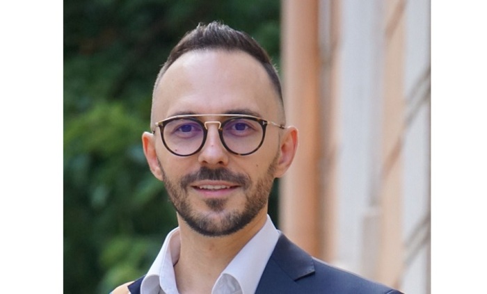 momchil-baev-credoweb-bg_700x700_fit_478b24840a