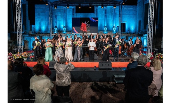 galakoncert-opera-open-f-aleksandar-bogdan-tompsun_700x700_fit_478b24840a