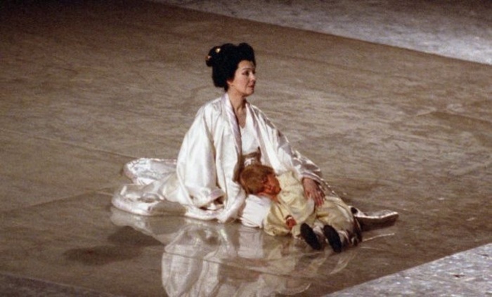 madam-buterfly-rainakabaivanska-net_700x700_fit_478b24840a