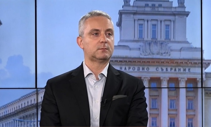 stoil-mollov-euronewsbulgaria-com_700x700_fit_478b24840a