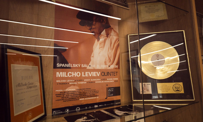 milcho-leviev-auditoriq_700x700_fit_478b24840a