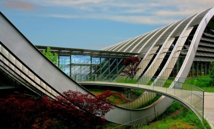 arhitektura-unsplash_700x700_fit_478b24840a