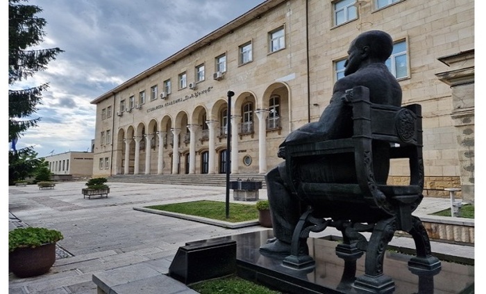 stopanska-akademia-bta_700x700_fit_478b24840a