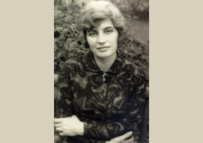 blaga-dimitrova_700x700_fit_478b24840a