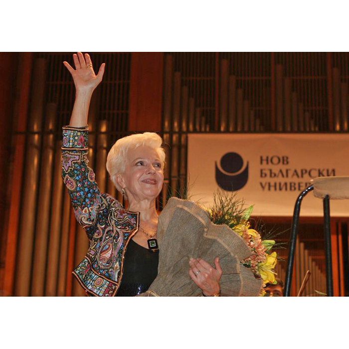 48358555-502214180269194-2184958822500532224-n_700x700_pad_478b24840a