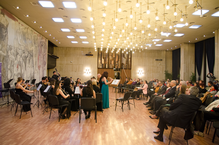 dsc-0093_700x700_fit_478b24840a