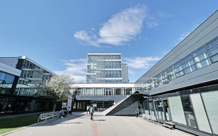 1_700x700_fit_478b24840a