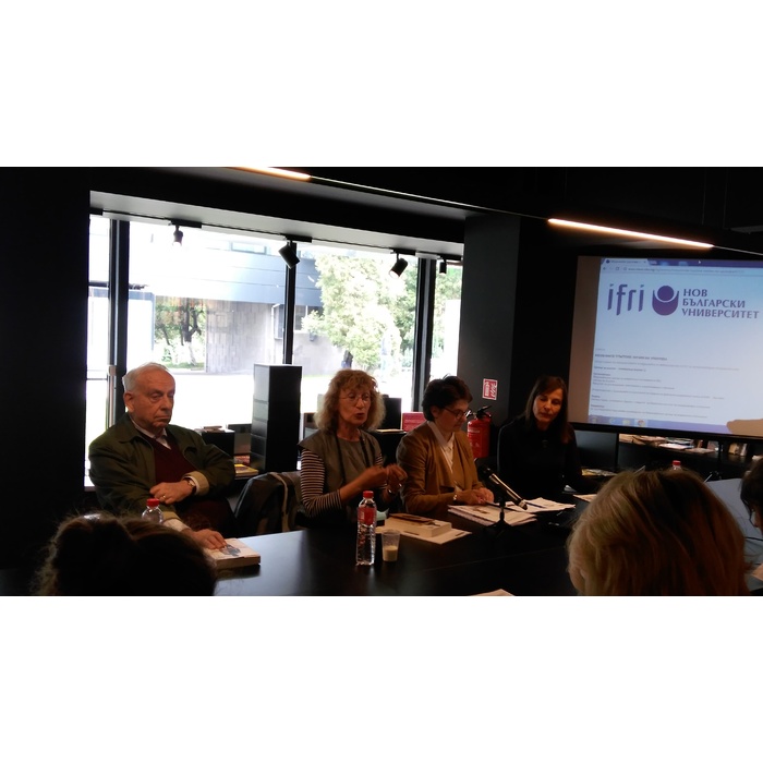 img-20170510-145233_700x700_pad_478b24840a