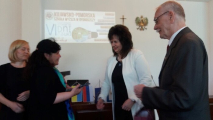 2_700x700_fit_478b24840a