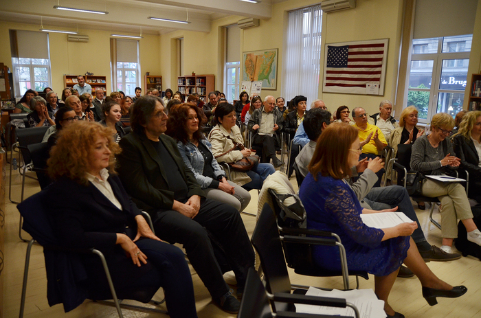 dsc-0205_700x700_fit_478b24840a