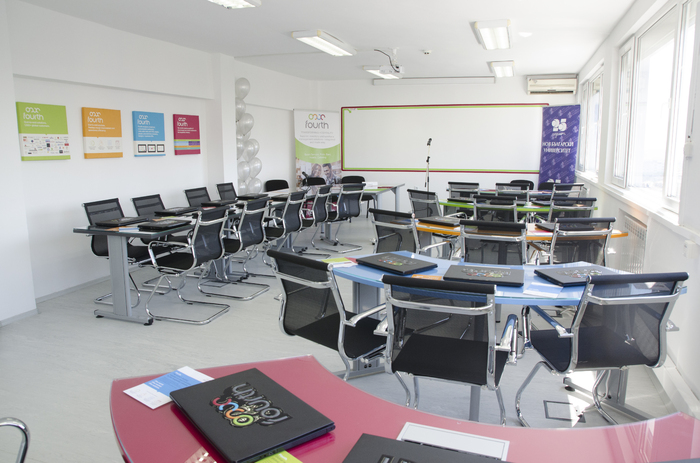 dsc-0019-copy_700x700_fit_478b24840a