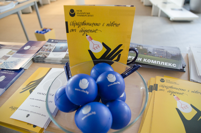 dsc-0311_700x700_fit_478b24840a