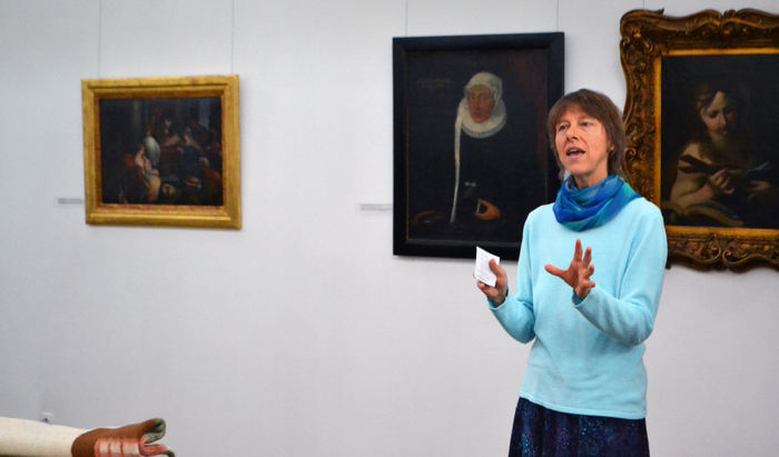 4_700x700_fit_478b24840a