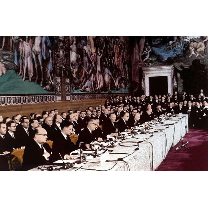 d2c823d28cf6771ee7522b87ba44fbff_700x700_pad_478b24840a