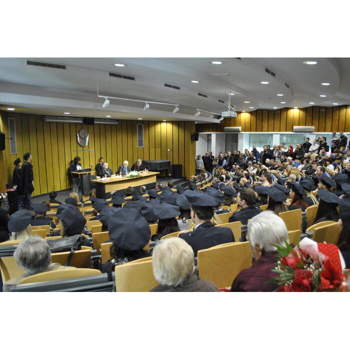 3_700x700_pad_478b24840a