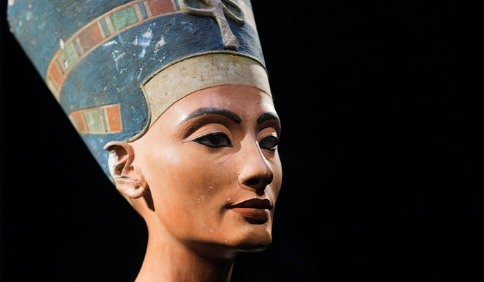 nefertiti_700x700_fit_478b24840a
