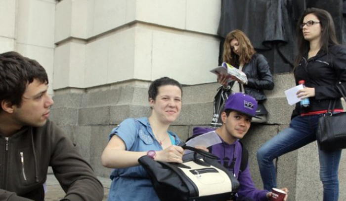 kal_700x700_fit_478b24840a