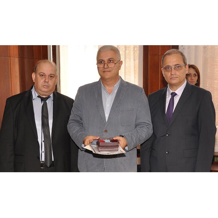 turnev_700x700_pad_478b24840a