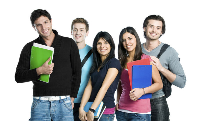 studenti_700x700_fit_478b24840a