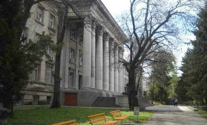 rusenski-universitet_700x700_fit_478b24840a