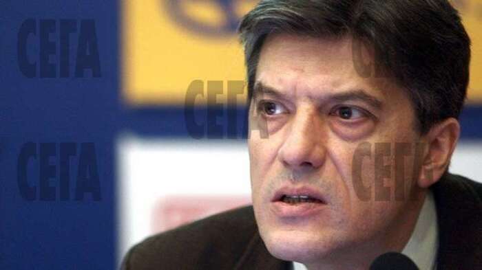 antony-gxlxbov_700x700_fit_478b24840a