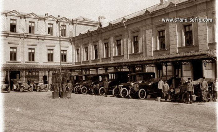 carskite-konushni_700x700_fit_478b24840a