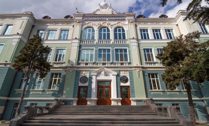 iuvarna_700x700_fit_478b24840a