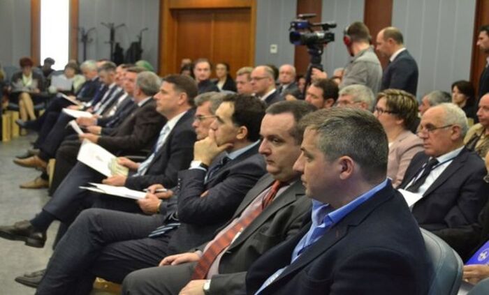 universiteti-za-po-dobri-balkani_700x700_fit_478b24840a