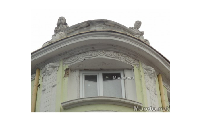 pokazvat-arh-modernizam_700x700_fit_478b24840a
