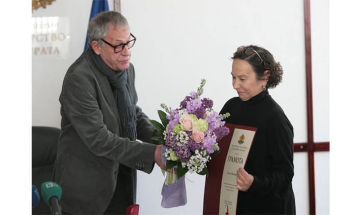 rashko-mladenov-nagradi_700x700_fit_478b24840a